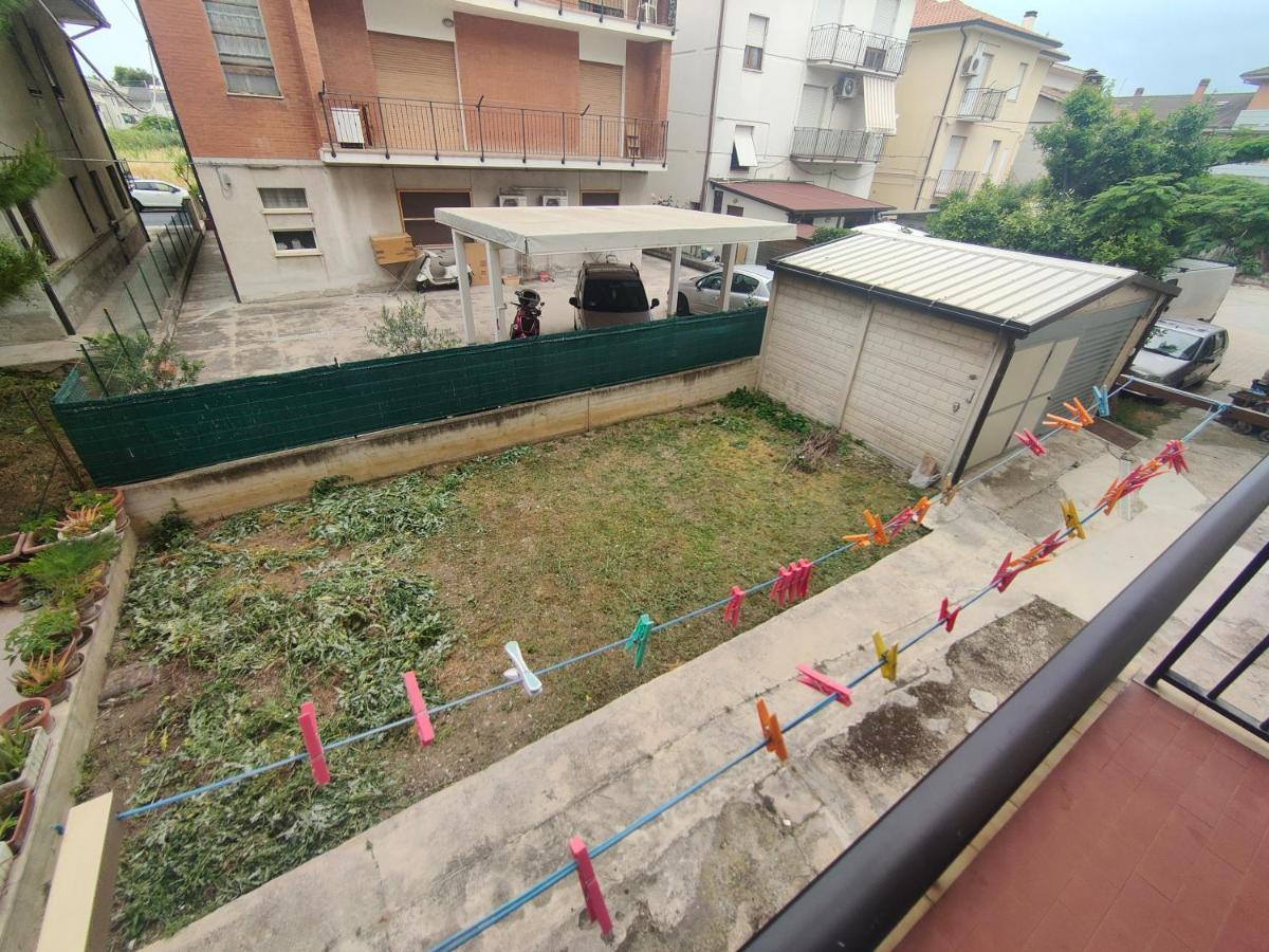 Ani Apartment Porto Sant'Elpidio Exterior photo
